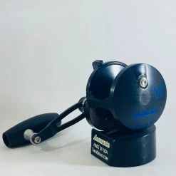 Accurate Valiant 2spd 600 /Hardened Gears /SPJ Handle/ Matte Black Back Blue